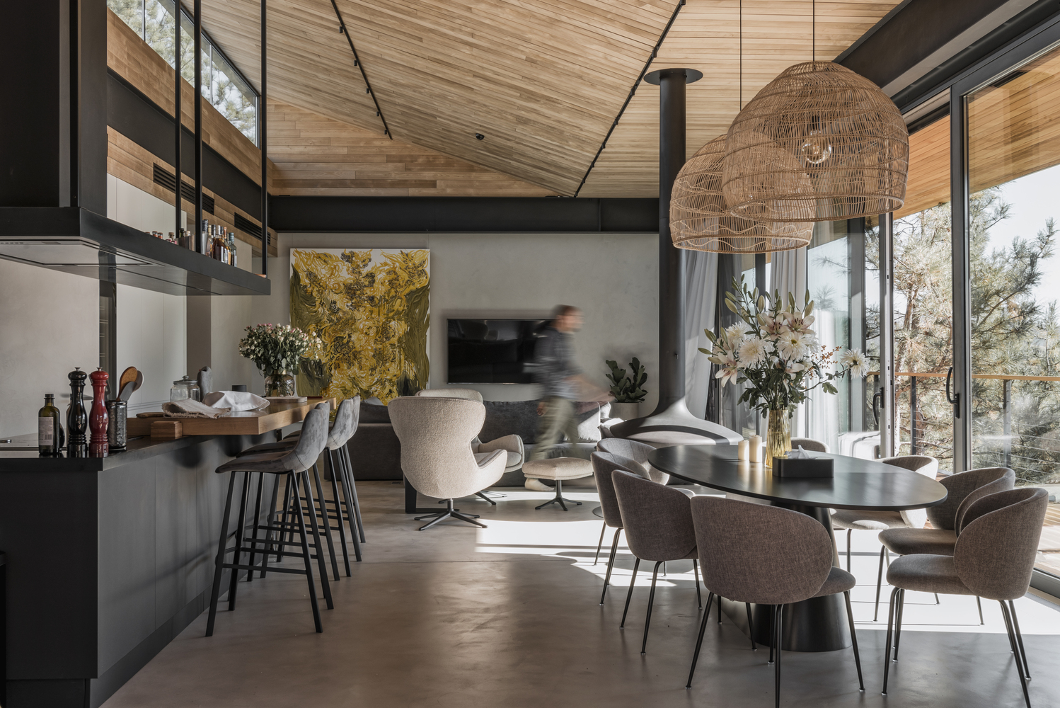 Hillside House - TWO+